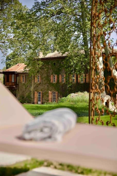 Chambres D'Hotes B&B - Chateau De Sienne Proche Avignon Orange Piscine Riviere Chusclan Bagian luar foto